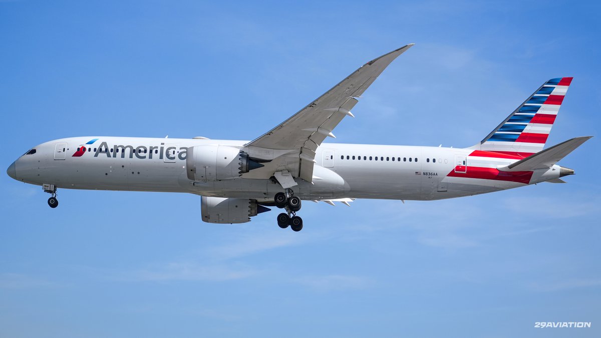 29Aviation's tweet image. AMERICAN AIRLINES | BOEING 787-9 DREAMLINER | HEATHROW AIRPORT

#AmericanAirlines #AmericanAir #AA #Dreamliner #Boeing787 #B787 #B789 #Boeing #LHR #EGLL #HeathrowAirport #KORD #ORD #ChicagoAirport #PlaneSpotting #AviationPhotography #MegaPlane #Planes

planespotting.be/index.php?page…