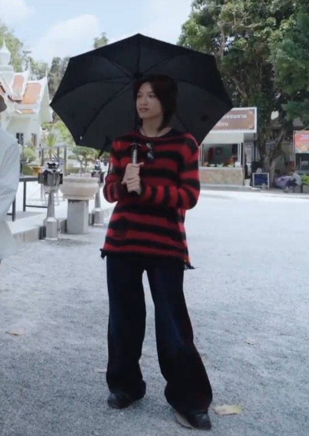 xanerp_'s tweet photo. ในที่สุดร่มดาบของนางก็ได้เฉิดฉาย552552525555

#NEXnattakit
#บัสซิ่งไทยแลนด์EP8 https://t.co/lvjzsYJYIo
