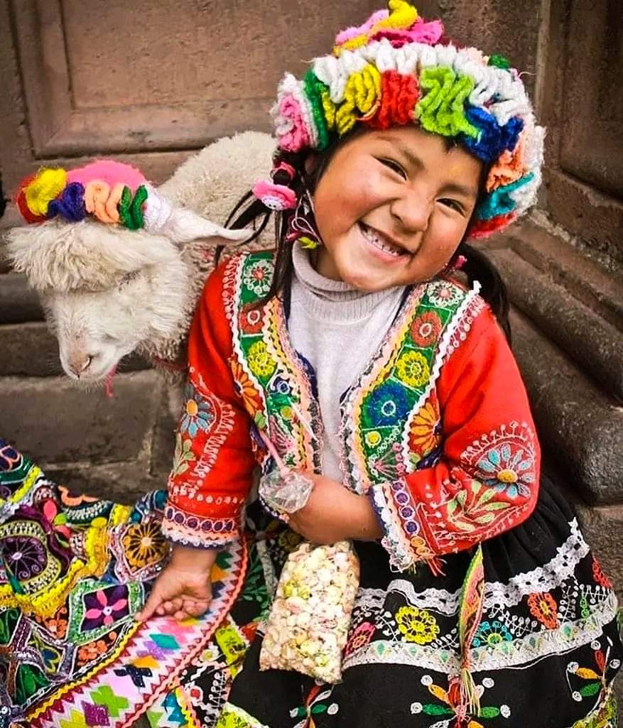 incaterraperu's tweet photo. PERU🇵🇪, PRINCESA ANDINA DE LOS ANDES🌄 #Cusco🦙[ENGLISH BELOW👇]

Perú, tierra de los legendarios incas, ha conservado gran parte de su sentimiento mítico. La capital cultural de Cuzco ofrece una visión de la orgullosa historia del país y Valle Sagrado 
📸: Créditos al autor 🥇 https://t.co/Xsui7ZB4pr