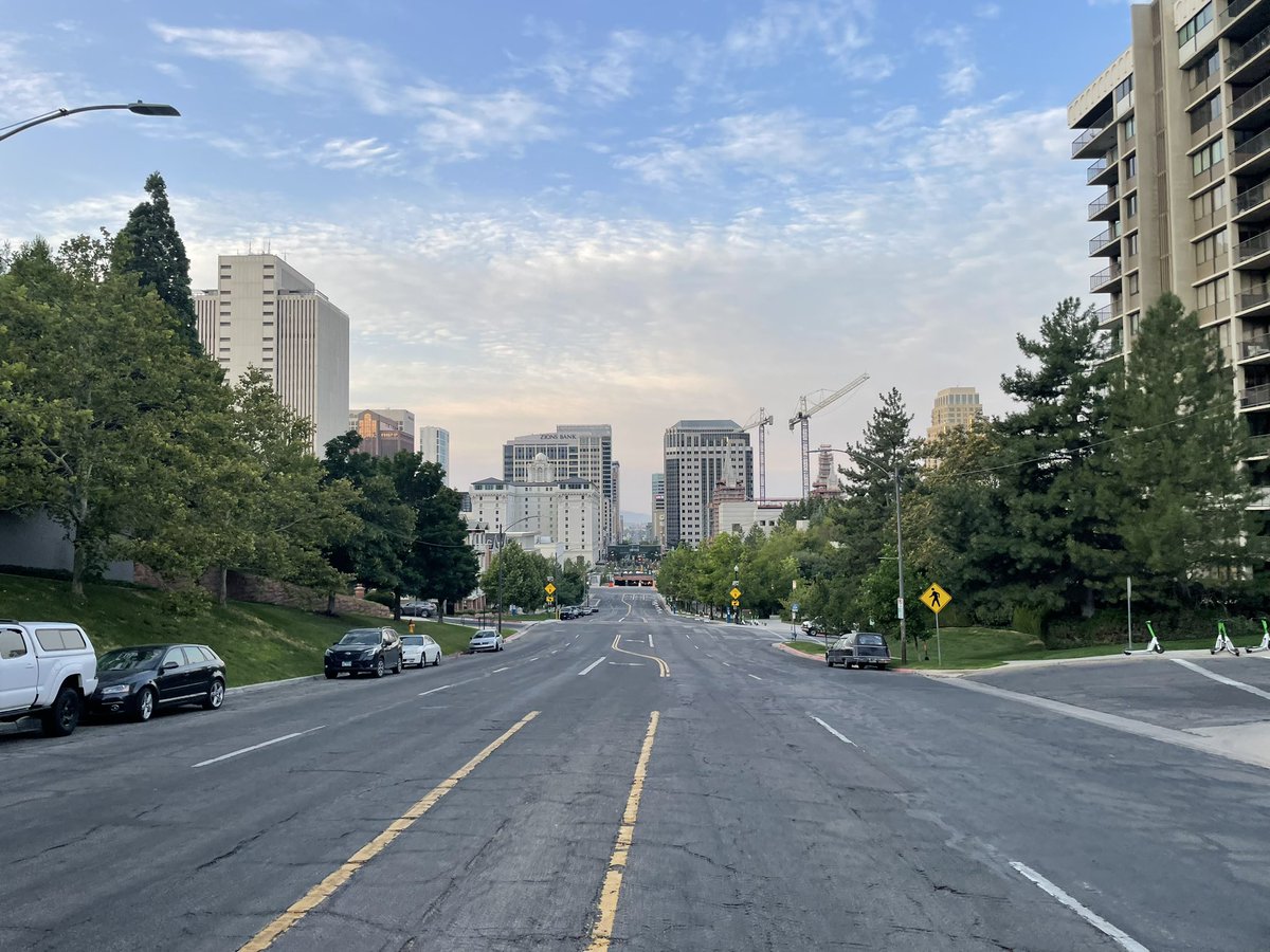 dramitkhera's tweet image. Have to start a #CVPrev meeting with a morning run.  What a beautiful place to have a meeting! #ASPC2024 @ASPCardio