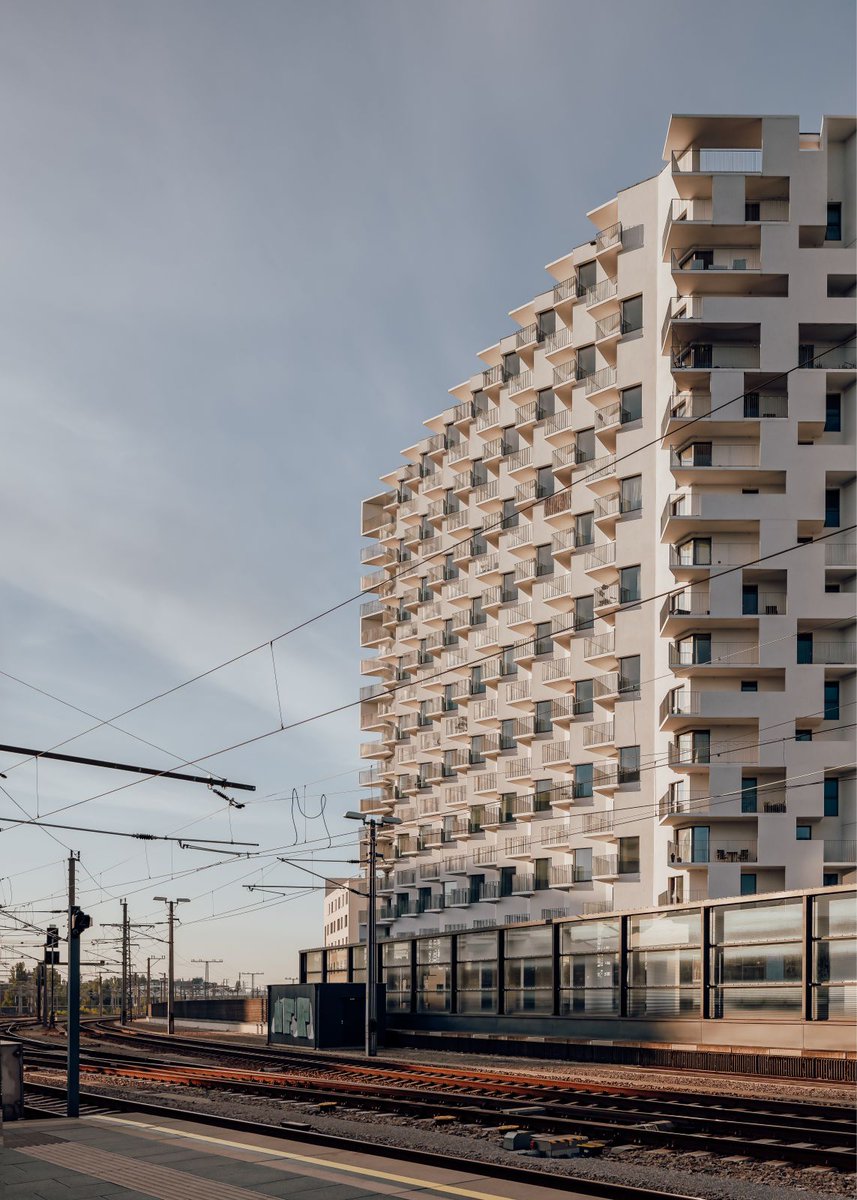 aasarchitecture's tweet image. The Metropolitan by Delugan Meissl Associated Architects
#archutecture #housing @deluganmeissl tinyurl.com/33e85sa3