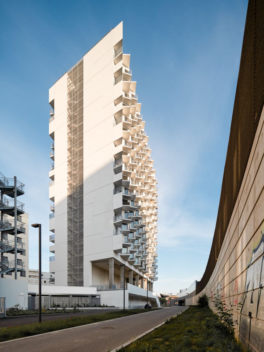 aasarchitecture's tweet image. The Metropolitan by Delugan Meissl Associated Architects
#archutecture #housing @deluganmeissl tinyurl.com/33e85sa3