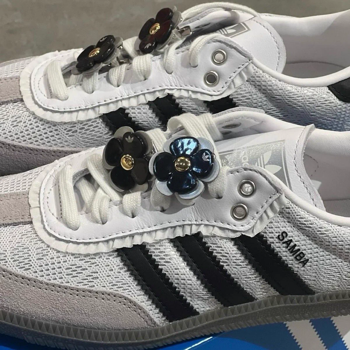 新品　 アディダス　サンバOG レース　フラワー　フリル　24.5 𝐔𝐏 𝐓𝐎 𝐃𝐀𝐓𝐄 on X: 