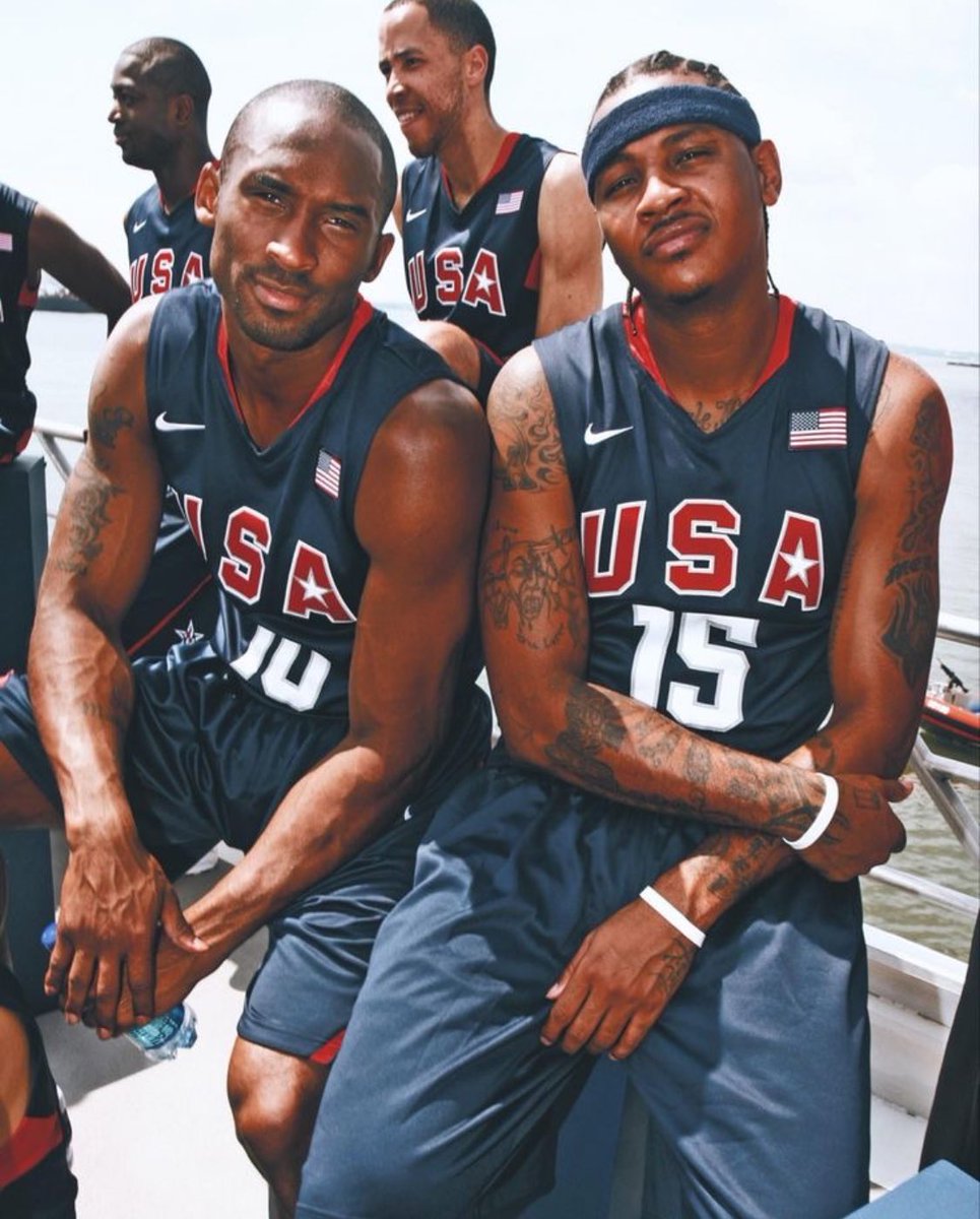 MambaArchives's tweet photo. This Photo Of Bean &amp; Melo Is Too Cold 🥶 https://t.co/1XqDW3YUSx