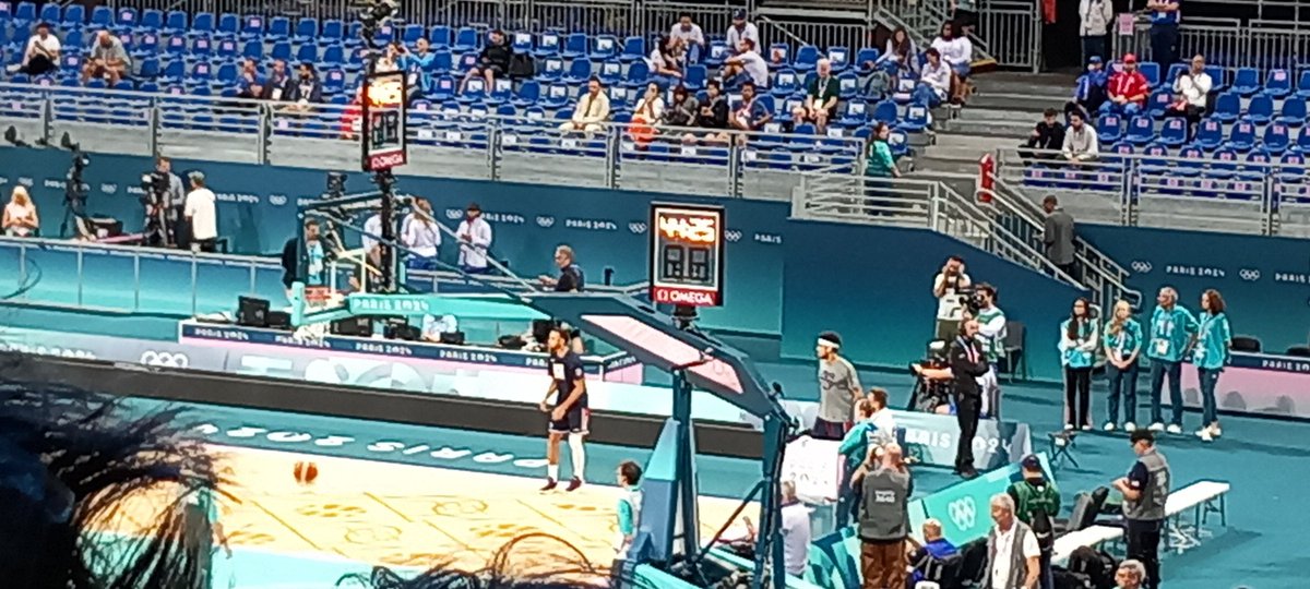 RensMenting's tweet photo. LILLE  Booker on the court #Booker #OlympicGames #Paris2024 https://t.co/K5V9C0NTZM