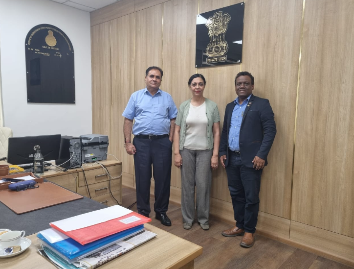 simi.mishra.sm tweet media