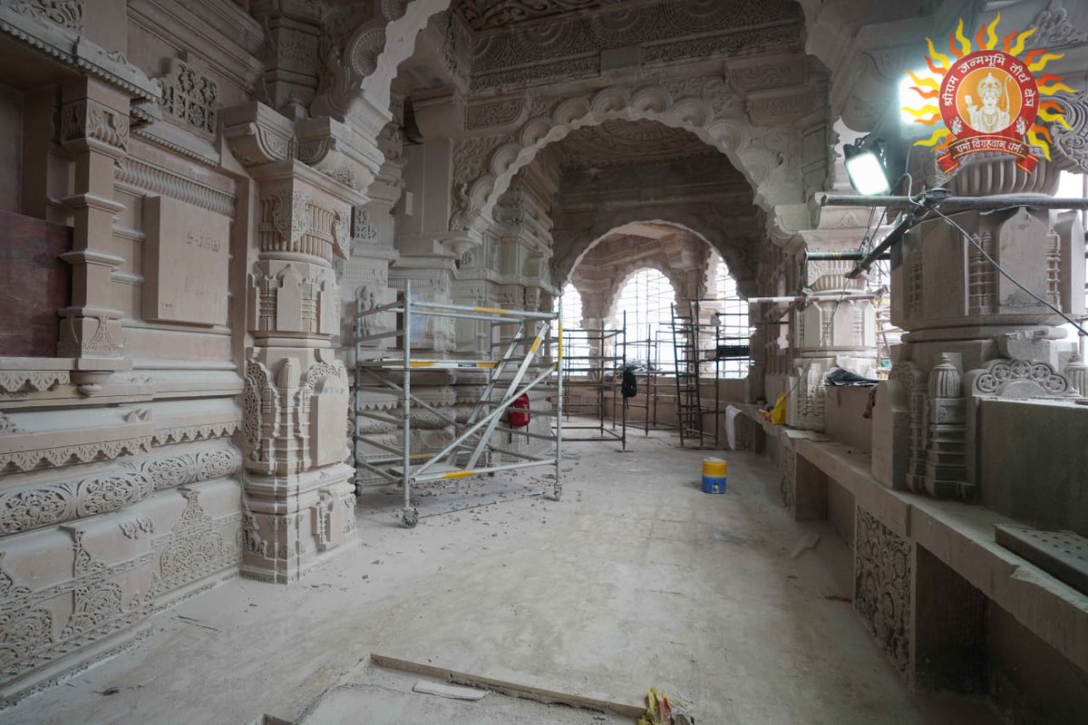 प्रथम तल निर्माण कार्य - श्री राम जन्मभूमि मन्दिर, अयोध्या
Construction work at first floor - Shri Ram Janmabhoomi Mandir, Ayodhya