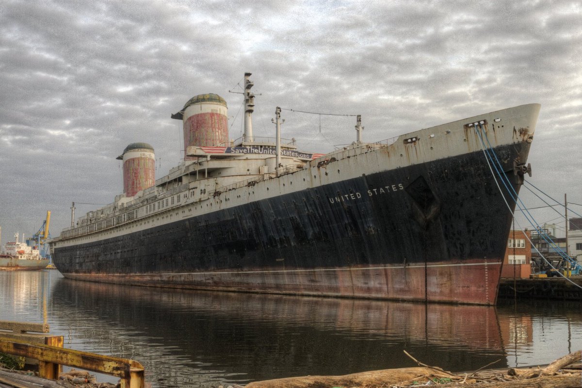KneelMon's tweet photo. It has just come to my attention that The Big U is being evicted from Pier 82.

A floating monument of what our country was/is capable of. A manmade work of art, though the beauty has faded from the surface. 

SS United States can't be thrown to the scrap pile. It deserves more. https://t.co/COe6GJaL5r
