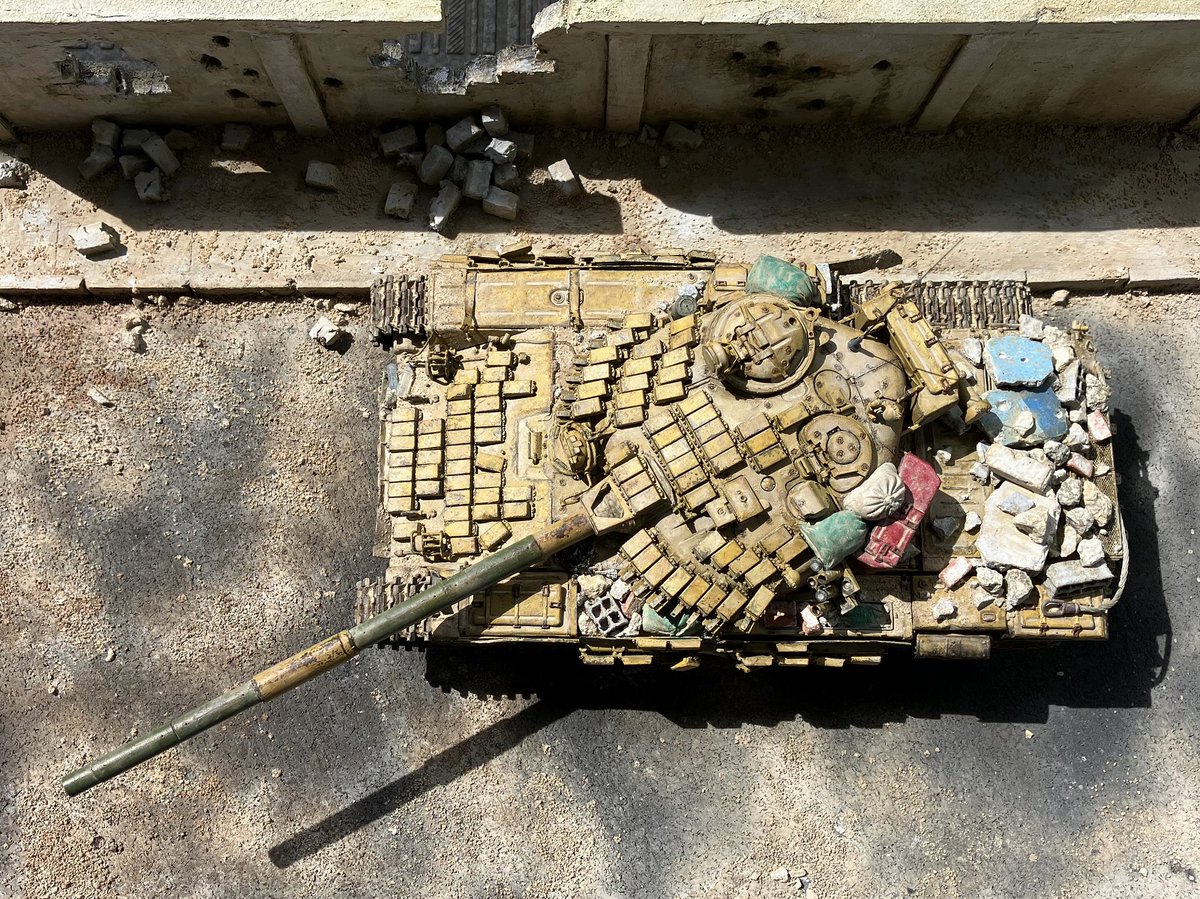 nekomanmaok's tweet photo. T-72くん画像おまけ(屋外撮影)
T-72AV@SYRIA
#戦車模型 #scalemodels #模型戦車道 #プラモデル #T72 #T72AV https://t.co/IiZsDHLcYB