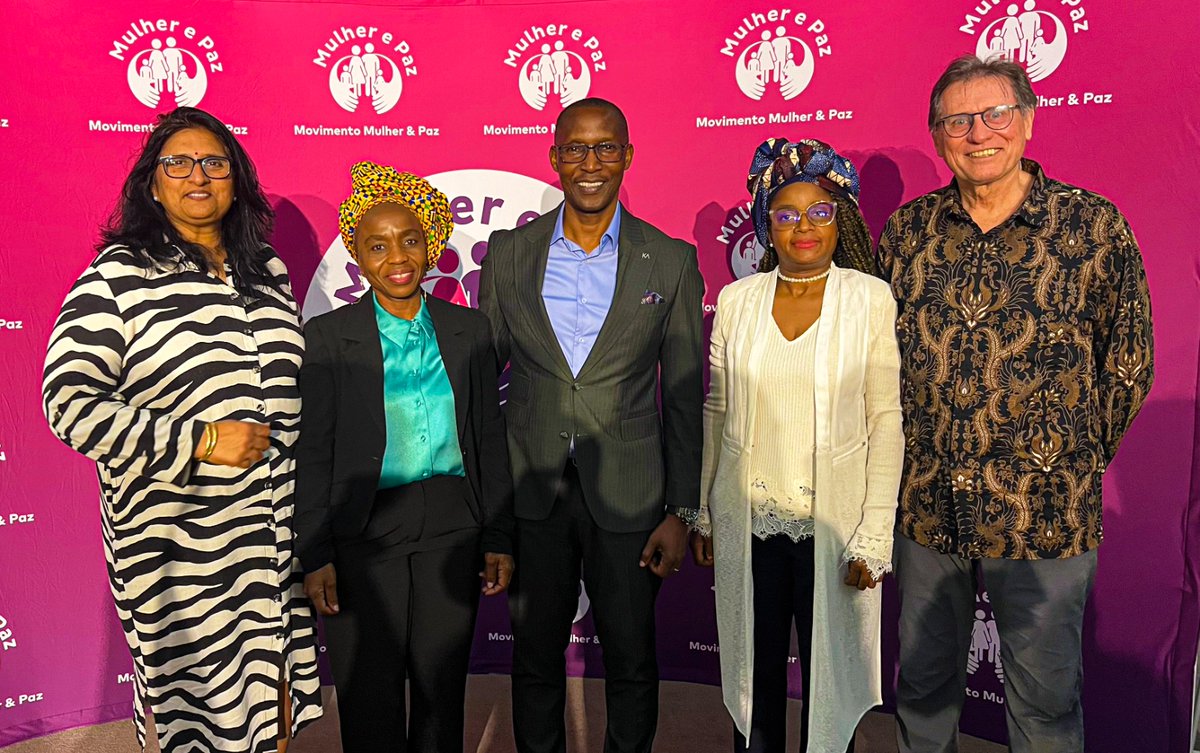MulherPaz's tweet photo. 20 Mediadoras do MMP  de todo o país, aprimoram habilidades em prevenção e gestão de conflitos numa formação com especialistas. O evento contou com a presença do Administrador-Delegado da FDC, Diogo Milagre, que incentivou a replicação dos conhecimentos adquiridos.
@SwedeninMZ https://t.co/5y57FQzmMq