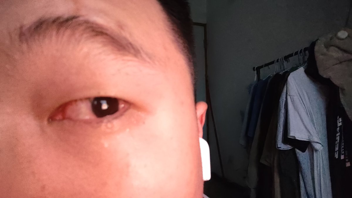 penghao4's tweet photo. 习惯性惯性逃避  还觉得是对方变得无理取闹 你的恋情最好只持续三个月 ,因为你根本没有能力去爱一个人 https://t.co/0gYR4w5yKU