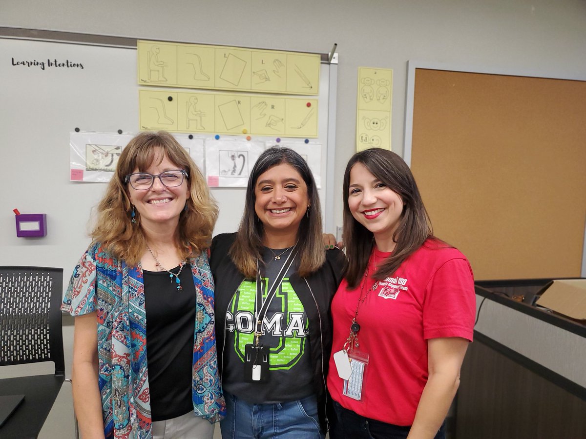 LulyBeauman's tweet photo. What a great start to the school year! Three days of teaching new to MTA to this group of passionate educators who will be provider of Dyslexia services! 💚
#ComalU24 #1in5 https://t.co/E4R1UD4LOx