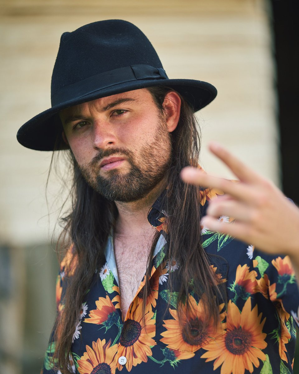 RyanTGriffis's tweet photo. Peace, Love and Summertime ✌🏻🫶🏻🌞 https://t.co/oztmddby8U
