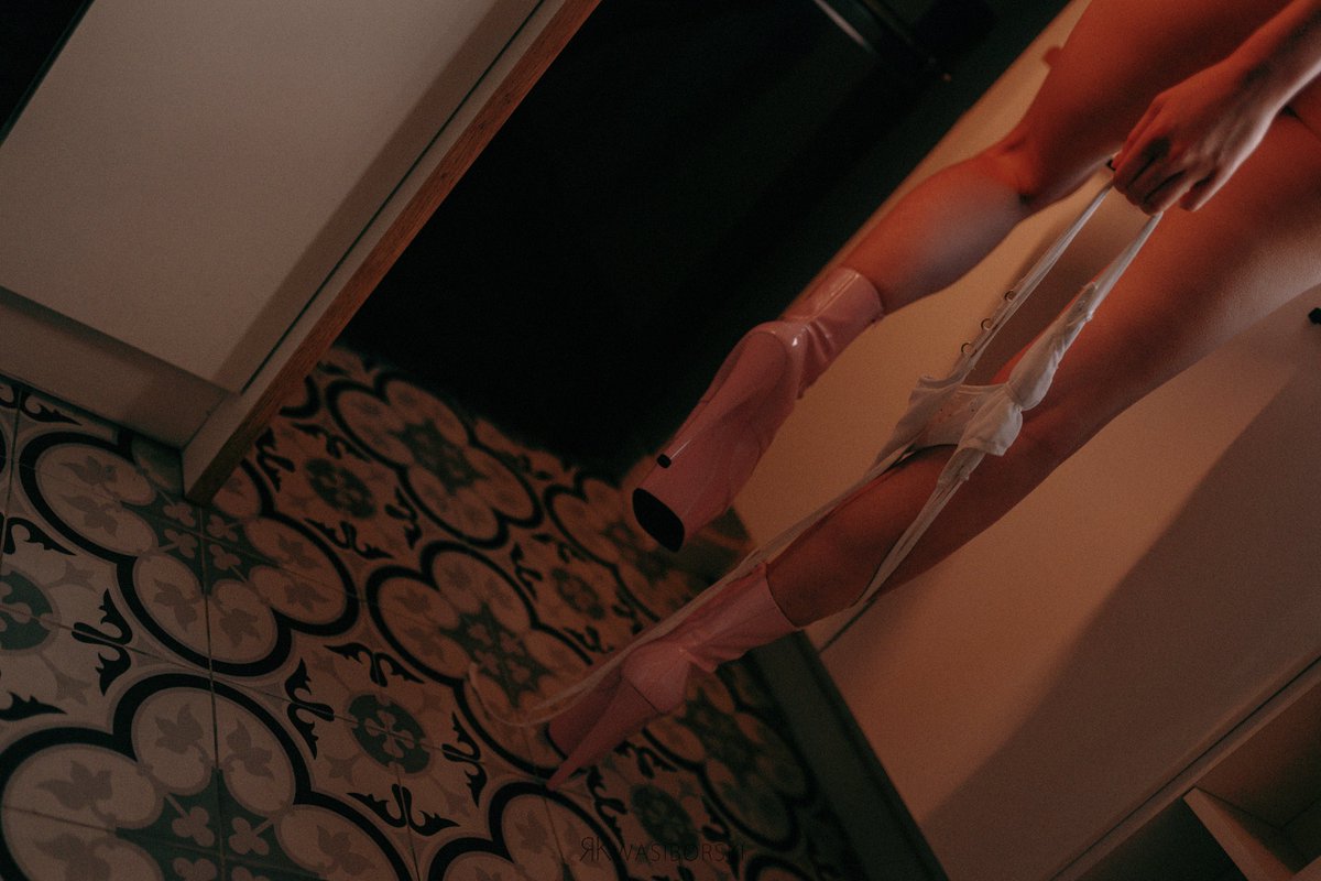 Candyinmask's tweet photo. -50% on my Onlyfans and Fansly <3
https://t.co/ucEiTU6WfT https://t.co/QN7MnTOZBy