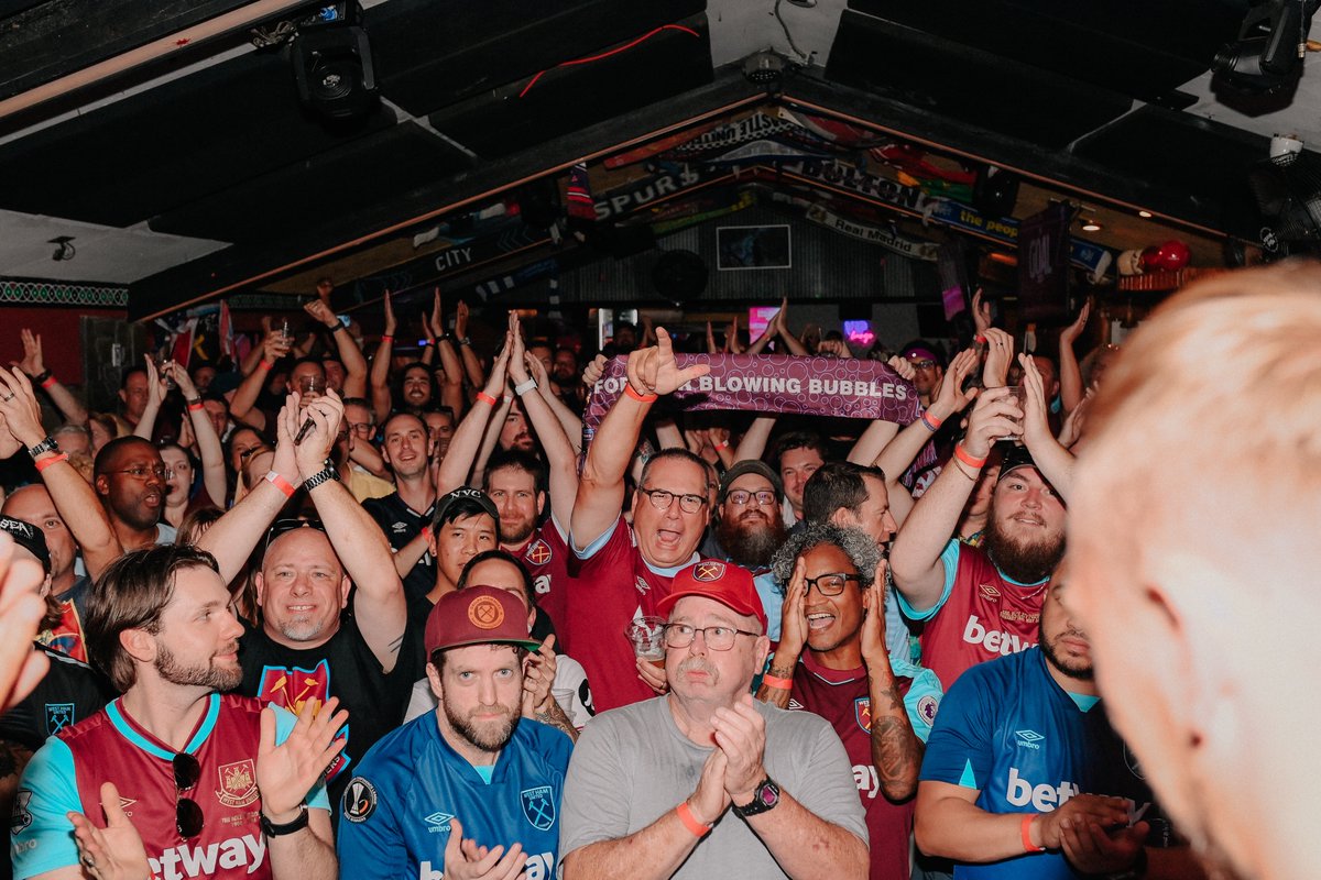 WestHam's tweet photo. Thanks to the Claret and Blue Army who came out in full force last night in Florida ❤️⚒️ https://t.co/qLJWOoGLxm