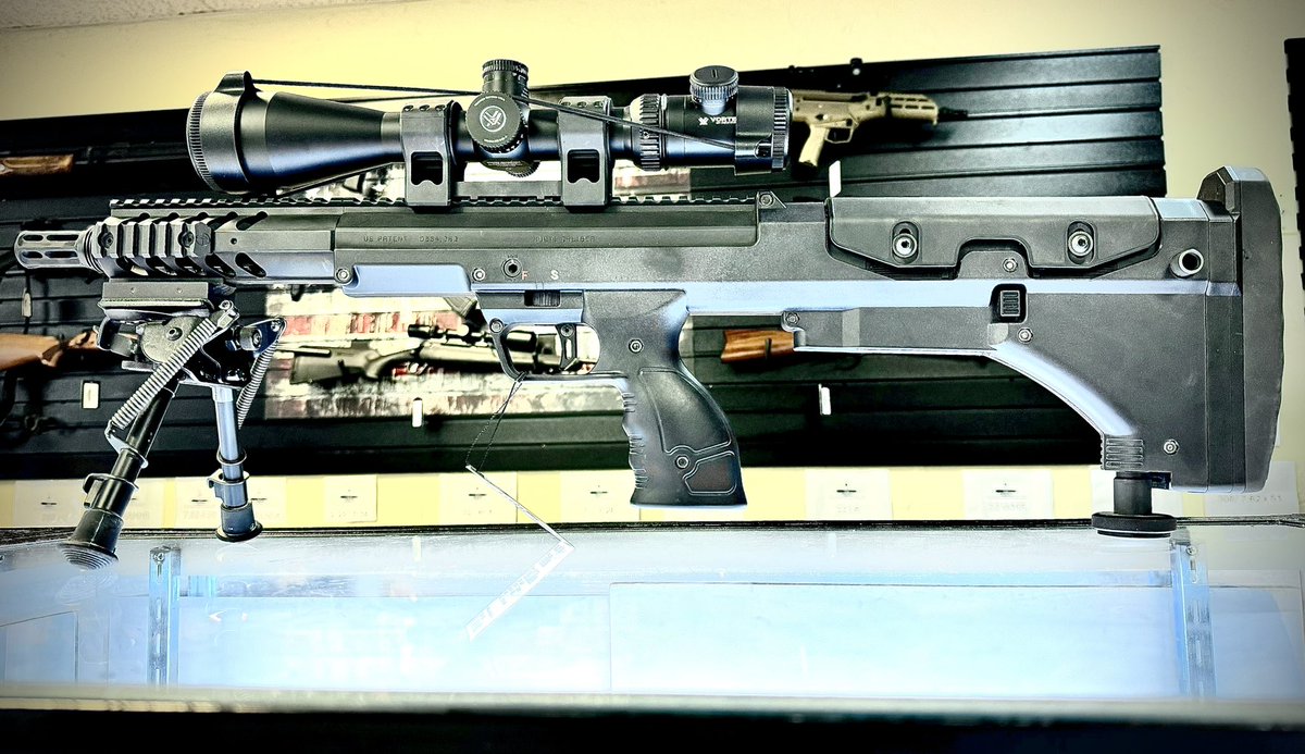 Minutemanord's tweet photo. The Desert Tech SRS: Precise and Portable! 
#deserttech #SRS #prs #precision #boltaction #bulpup https://t.co/91wicFOA6W