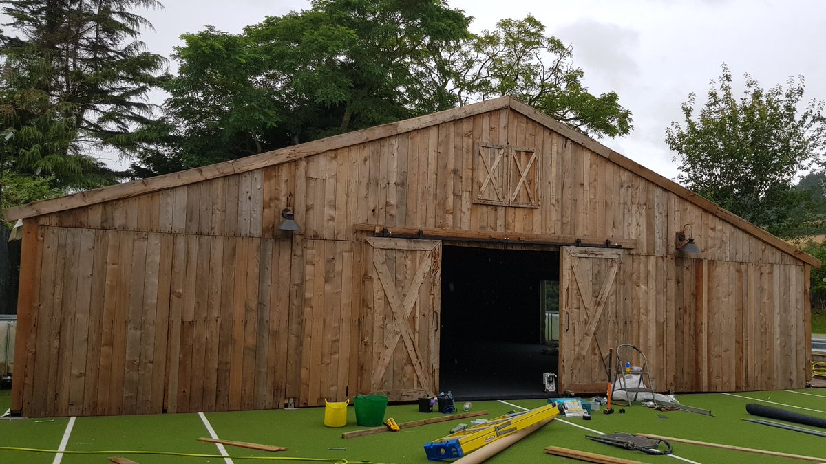 Had the pleasure of building this with <a href="/AlphaCrewLtd/">AlphaCrew</a> it's the only Barn Marquee in the UK available to hire only from <a href="/Amplitudees/">Amplitude Event</a> #EventsIndustry #Events