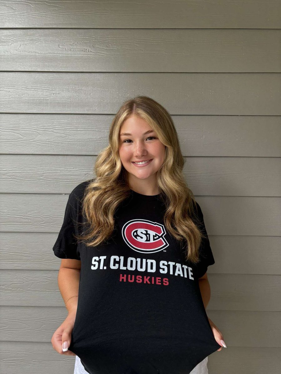 I’m excited to announce my commitment to further my academic and basketball career at St. Cloud State University!
go huskies ❤️🖤