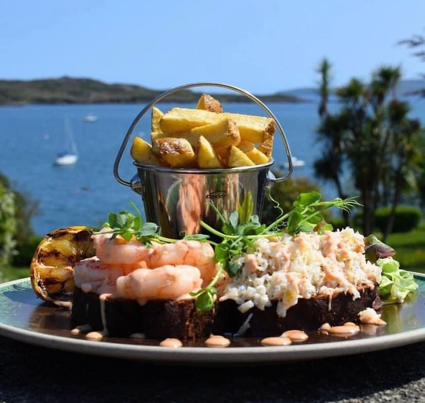 Schull Harbour Hotel & Apartments tweet media