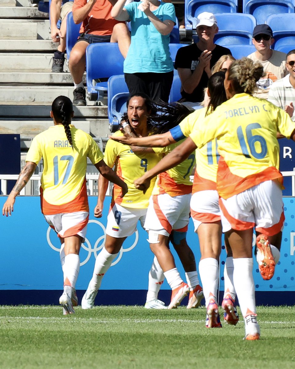 fifaworldcup_es's tweet photo. 🇨🇴 ¡Se gritó en todo Colombia! Mayra Ramírez🤩

@FCFSeleccionCol | #Paris2024 https://t.co/qRq2yiB0ui