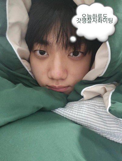 yuha_0521's tweet photo. 근데 얘 진짜 귀엽게 생겻다 아님?
난 너무귀여워 형준이가 진짜 
그냥.... 포메같음 
말해버렷다... https://t.co/JiyH1ZA8ZR