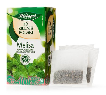 lisa_talking's tweet photo. oglądanie siatkówki starter pack: #gangłysego https://t.co/Crc6ir1py7