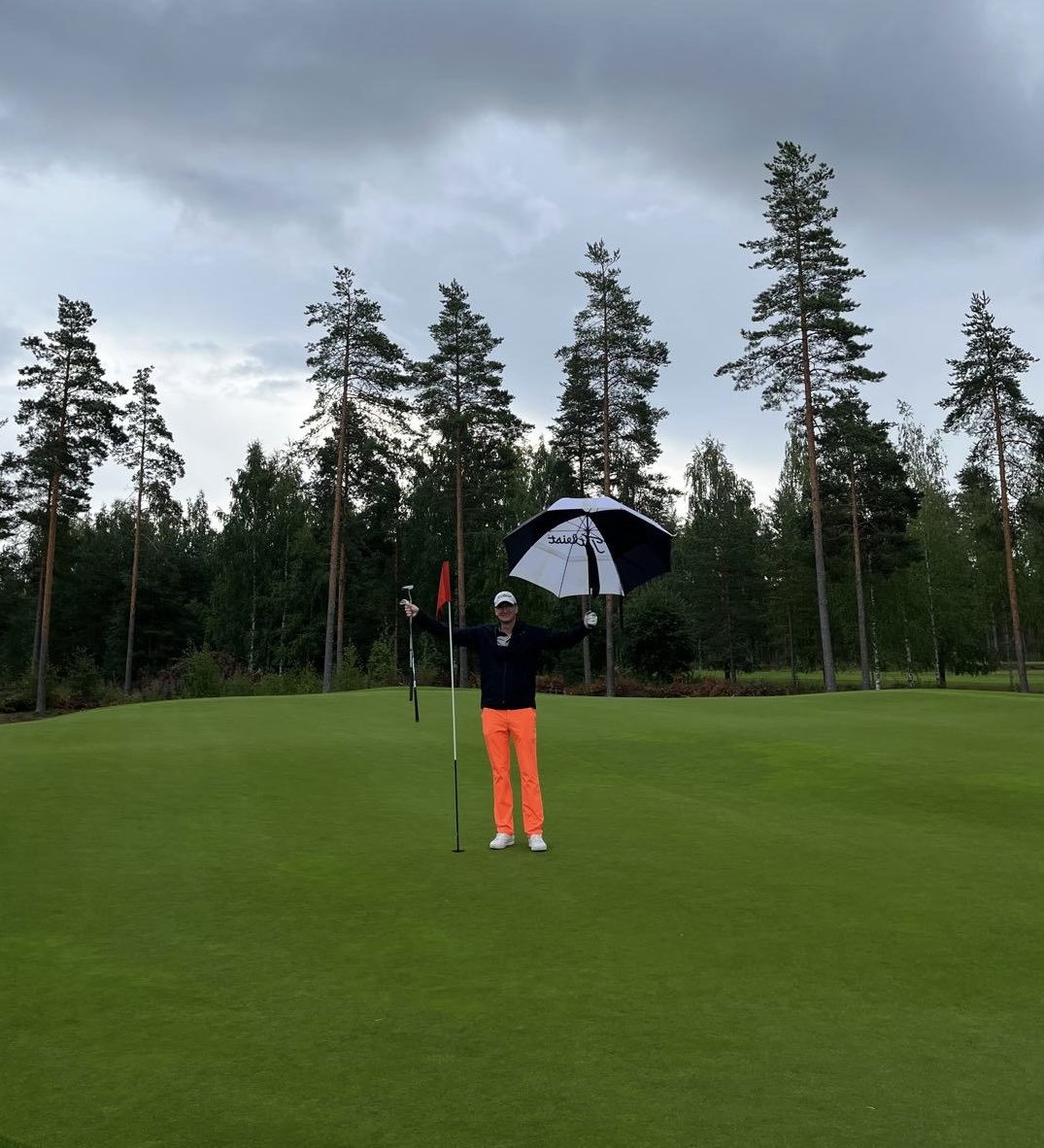 ’⁦<a href="/Vierumaki/">Vierumäki</a>⁩ Classic erinomaisessa kunnossa ja 33 vuoden harjoittelun jälkeen tuli ensimmäinen eagle 🦅väylällä 8 ja pari birkkua väylille 2 ja 18⛳️💪 Kiitos kenttämestarille ja hoitohenkilöstölle sekä pelikavereille👏