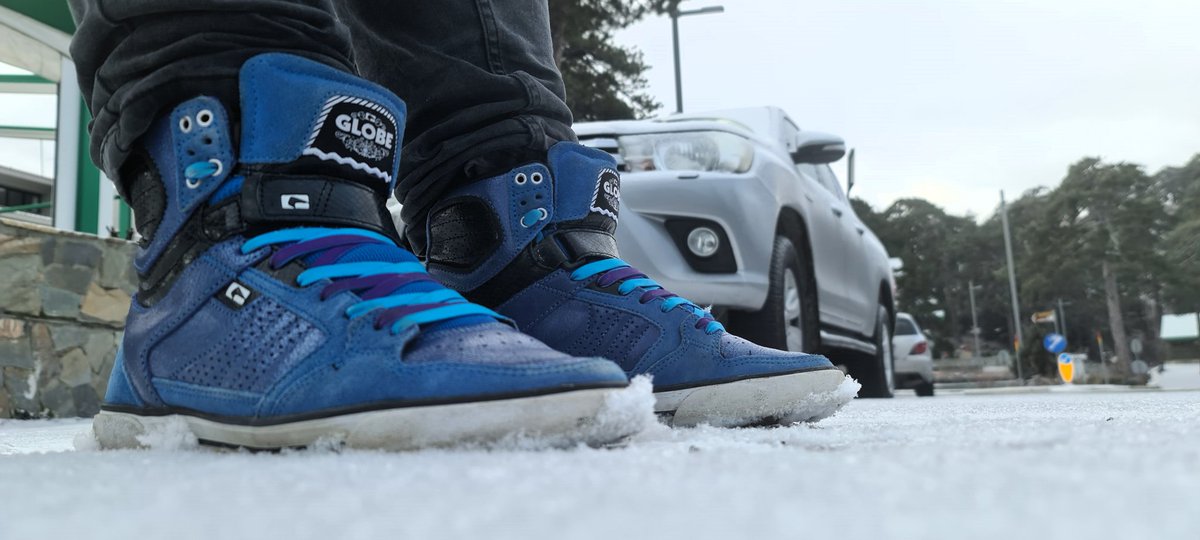 Sk8dc43's tweet photo. Globes #Skateboard #skateboarder #shoe #shoes #skater #sneakerfetish #gaysneakerfetish #igsneakercommunity #sneaker #sneakers #trainers #hitops #globehitops #globeshoes https://t.co/cBHsJLV1qf