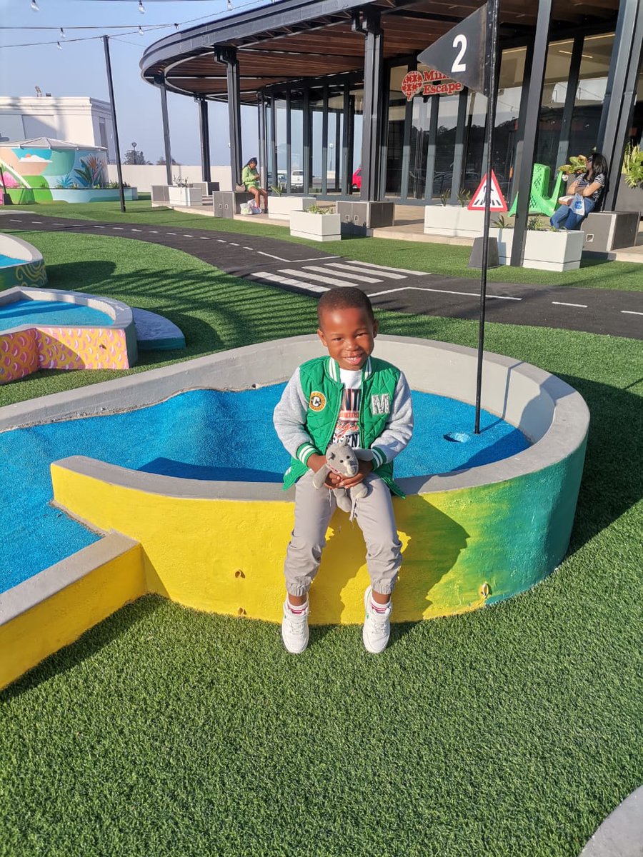 Dlabazane_'s tweet photo. Promotion &amp; Son's Birthday Celebration 🎉 https://t.co/XC4rqV6G3o
