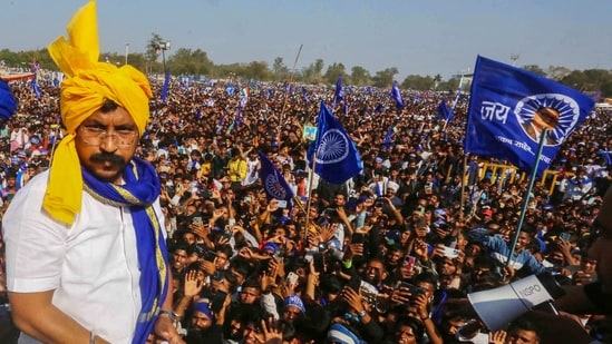 Gordhanlilawat's tweet image. बड़े भाई चन्द्रशेखर आजाद जी से निवेदन है कि आरक्षण को बचाने के लिए समस्त SC ST समाज द्वारा बुलाए 21 अगस्त 2024 को भारत बंद का आप नेतृत्व करें।
@BhimArmyChief 

कौन-कौन साथी सहमत हैं वह रिपोस्ट जरूर करें।

#21_अगस्त_भारत_बंद