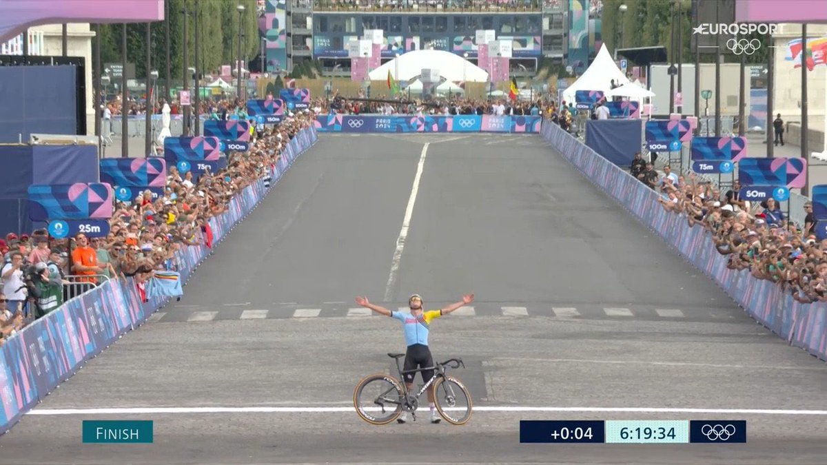 SHOW ME THAT PHOTO IN 4K DEFINITION!

HARDEST CYCLING CELEBRATION ON THE HARDEST FINISH LINE IN CYCLING HISTORY.

REMCO TAKE A BOW.

#Paris2024