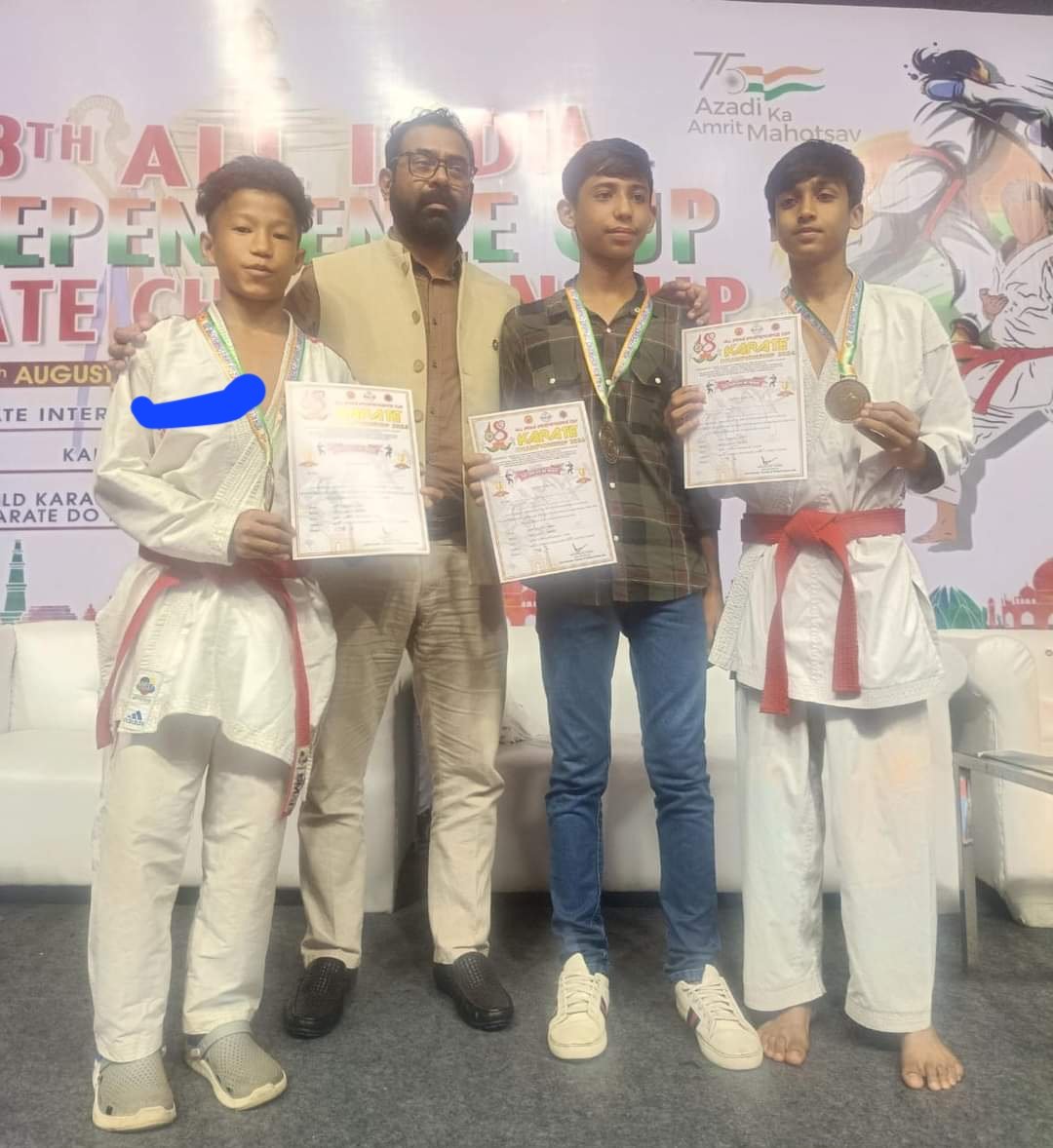 SheringPhurpa's tweet image. #SundaySangdo from #ArunachalPradesh  won Gold medal 🏅 in -45 Kg Male Individual Kumite under 14-15 yrs on going 18th All India Independence Karate Cup Championship 2024 at Talkatora Stadium Delhi
#Congralutation