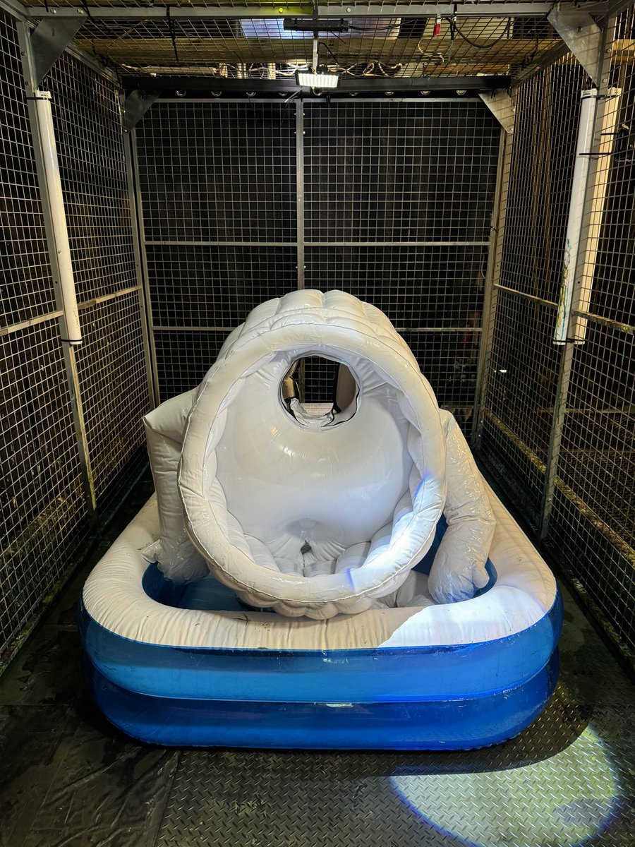 InGunge's tweet image. Setting up my craziest @LiquidXtv custom ever! From the person who trapped me in an inflatable chair I give you trapped in an inflatable toilet 😱🚽 just at the @MessyWorldGuys studio preparing to be trapped in this loo and covered in gunge 😭 suit by @CandyCoatedPVC #gunge