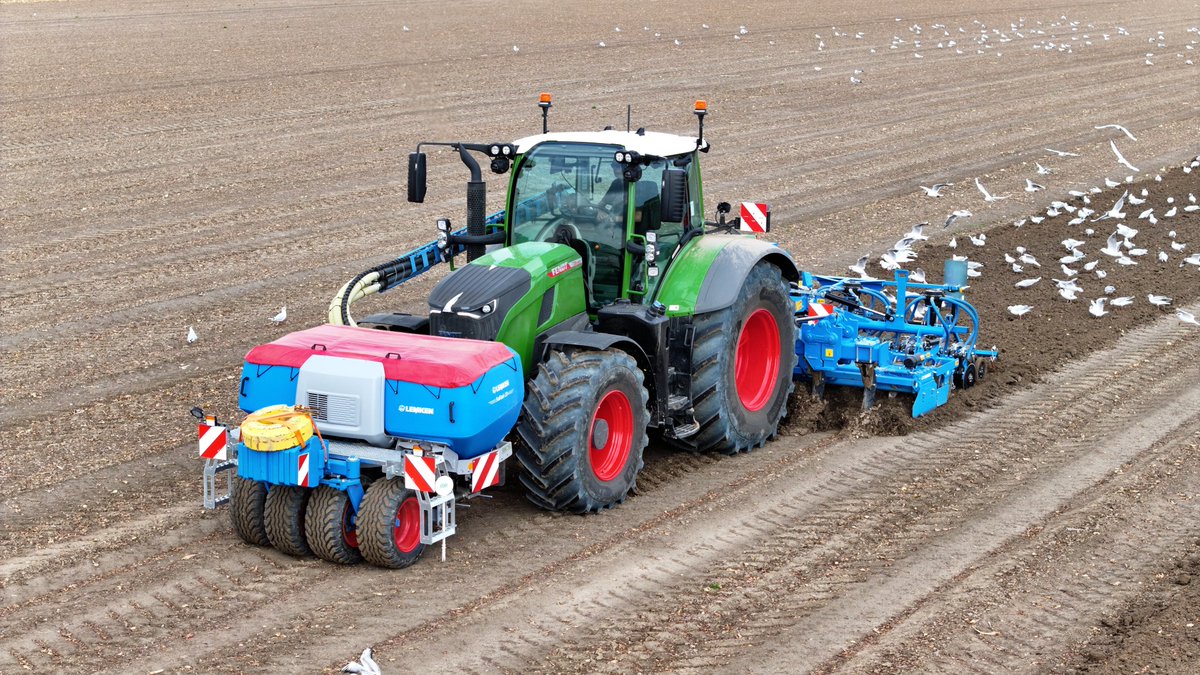 Groenbemester zaaien met een nieuwe combinatie van KMWP. Fendt 728 Vario Gen7 + Lemken Solitair 23+
#kmwp