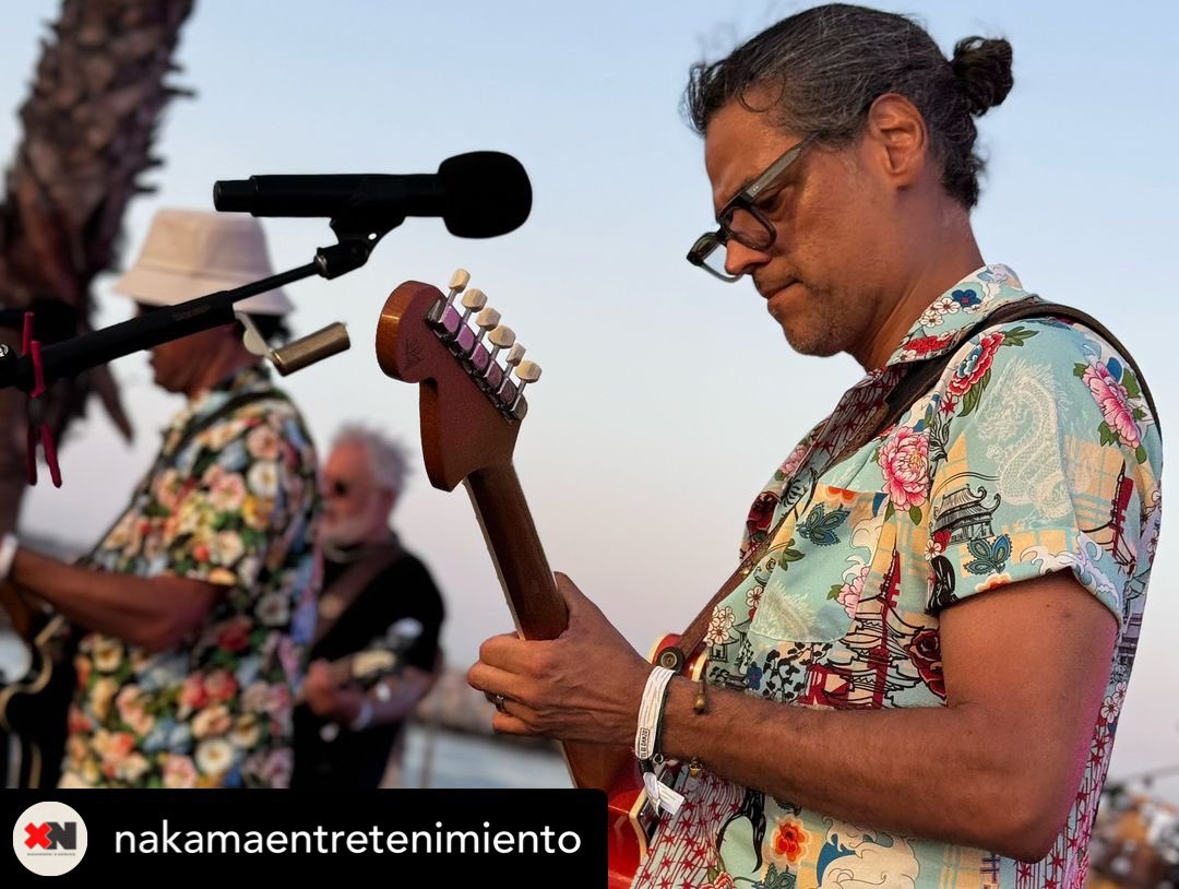 ObRockMexicano's tweet photo. #FotoDelDía Jumbo

Posted @withregram • @nakamaentretenimiento La vida entre fotografías en el show de @jumbo_mx en el @hotelelganzo 
Gracias a @elganzo.music por toda la hospitalidad. 

#SomosNakama #Jumbo25 

Fotos: @starwakks https://t.co/ypeWoaEoIK