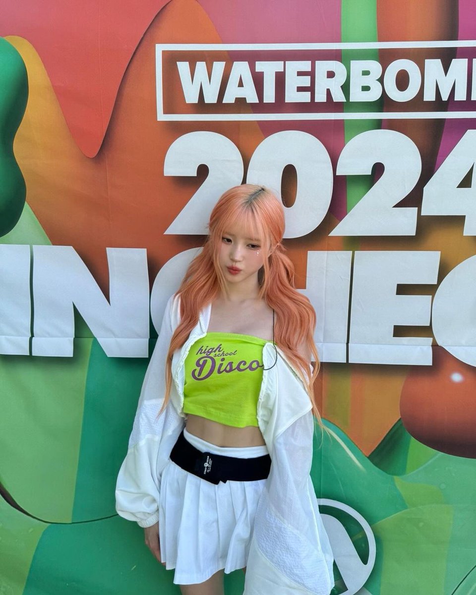 fromis_9br's tweet photo. [BBANGSTAGRAM] 24.08.03 - Atualização da #Hayoung em seu Instagram pessoal (@/shy9_29)

"Um Waterbomb divertido ❤️🔥"

#SongHayoung #송하영 #fromis_9 #프로미스나인 #プロミスナイン @realfromis_9 @fromis9_japan https://t.co/sZMGDpFvbs