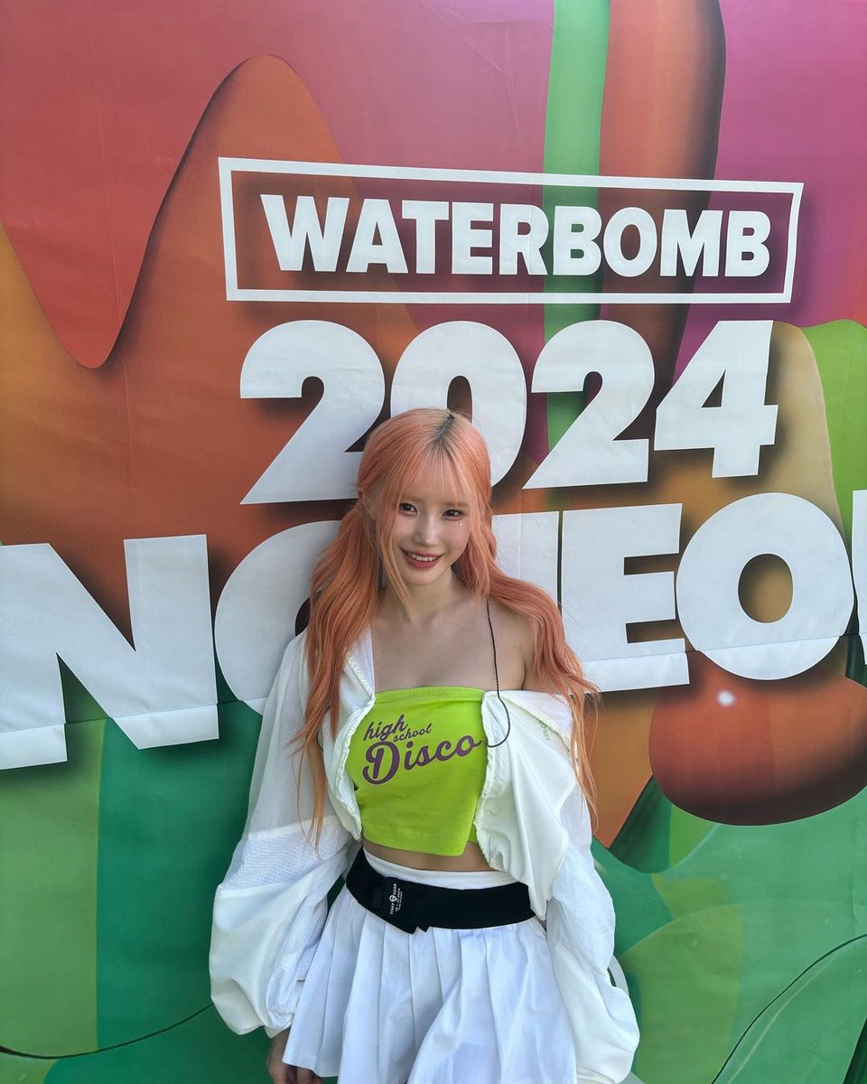 fromis_9br's tweet photo. [BBANGSTAGRAM] 24.08.03 - Atualização da #Hayoung em seu Instagram pessoal (@/shy9_29)

"Um Waterbomb divertido ❤️🔥"

#SongHayoung #송하영 #fromis_9 #프로미스나인 #プロミスナイン @realfromis_9 @fromis9_japan https://t.co/sZMGDpFvbs