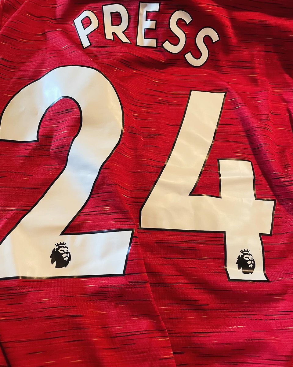 kbal_21's tweet photo. Wearing my Christine Press @ManUtd jersey today during the @ManCity vs @ChelseaFC friendly today @OhioState. #RedDevilGirl. https://t.co/pSue3UkiML