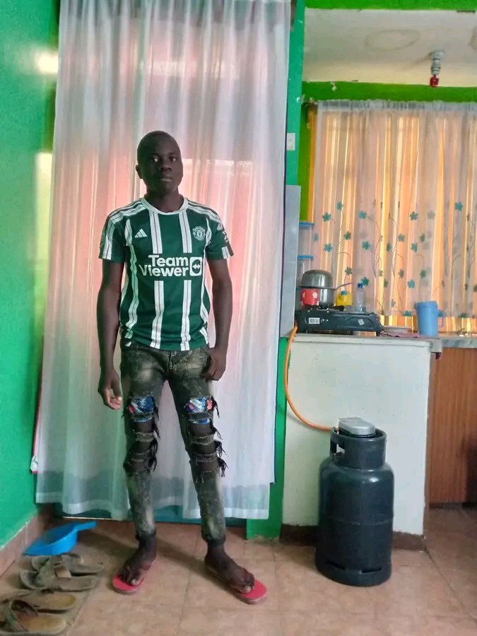 _James041's tweet photo. Dear Kenyans,

I am Charles Owino, 19 yo. Remember me?

I was shot in the head in Kitengela for asking the government to end bad governance

On 10th August 2024, I will be laid to rest in Ambira, Ugunja where Opiyo Wandayi hails from.

Kindly attend my burial. https://t.co/dmlXu9Hvq5