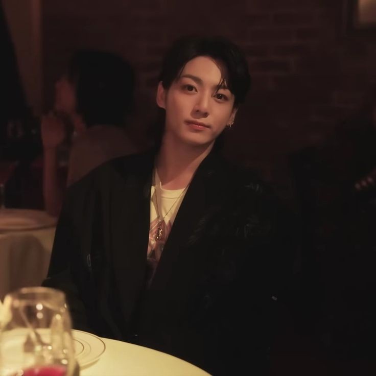 𝔹𝕦𝕟𝕟𝕪𝔹𝕖𝕒𝕣⁷ ꪜᙏ̤̫ ʕ•ᴥ•ʔ ♡ ˊˎ- tweet media