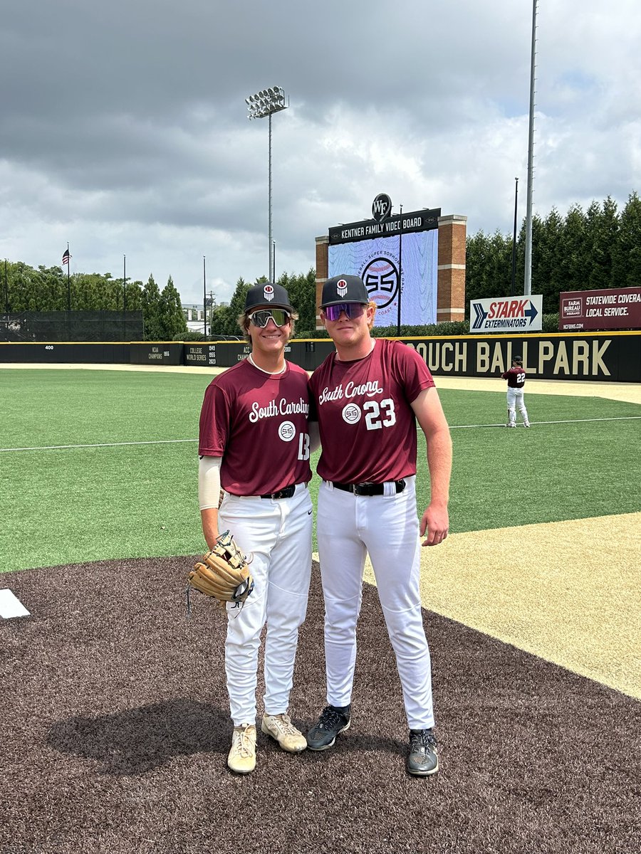 DrewColemanCU's tweet photo. Two @BaseballLex kids representing team SC at the East Coast Super Sophomore Games. @PrepBaseball_SC #piratesforlife @TravisPriceSC @bhucks17 @GColemanLHS27 @cspives2 https://t.co/9tIdu1NiCE