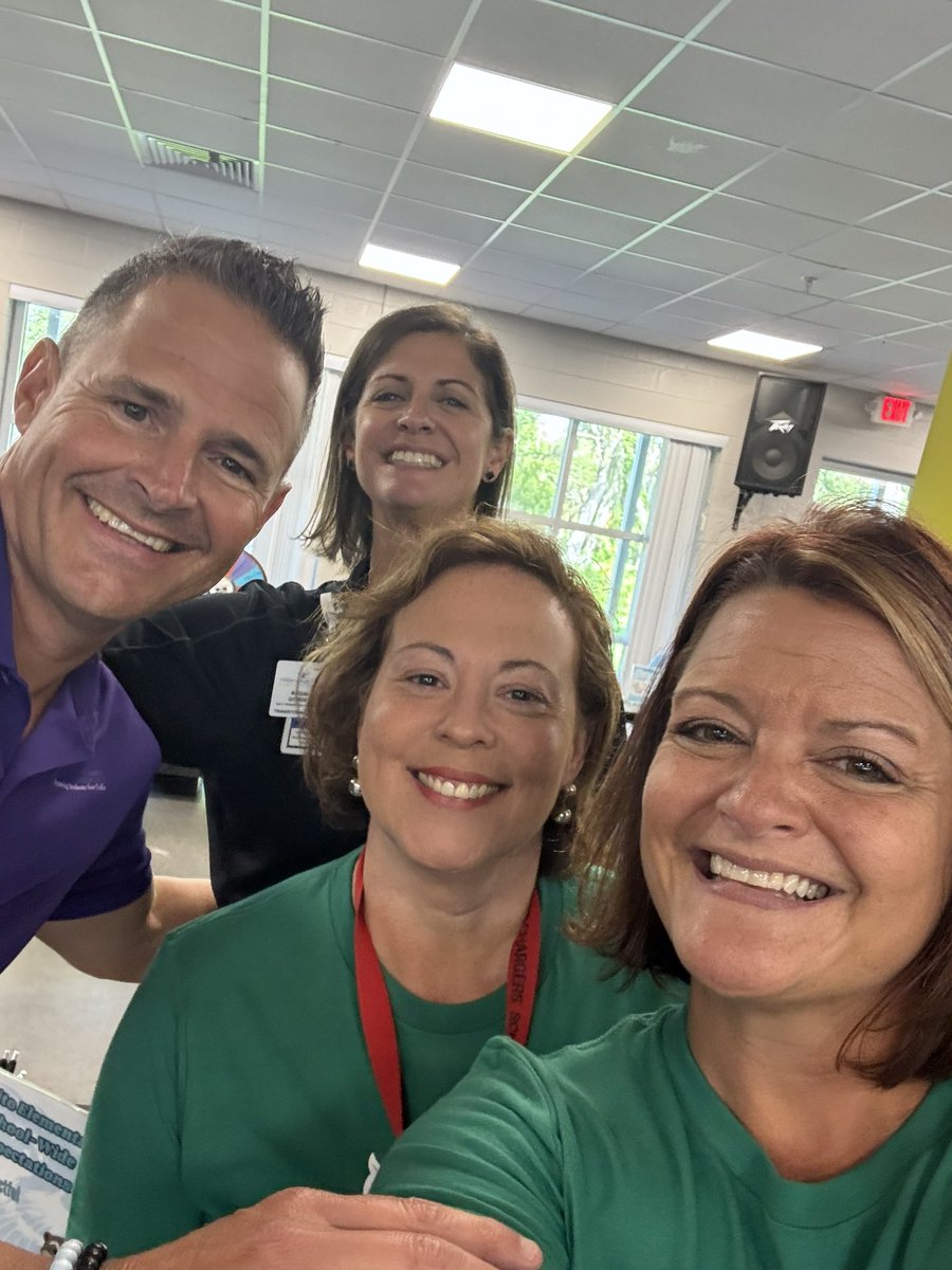 When you work in the best school district, even a Saturday at the office feels like a win! <a href="/HillsboroughSch/">Hillsborough Schools</a> <a href="/TransformHCPS/">HCPS Transformation Network</a> <a href="/ReginaMGordon11/">Regina Gordon</a> <a href="/VanAyresHCPS/">Van Ayres</a>