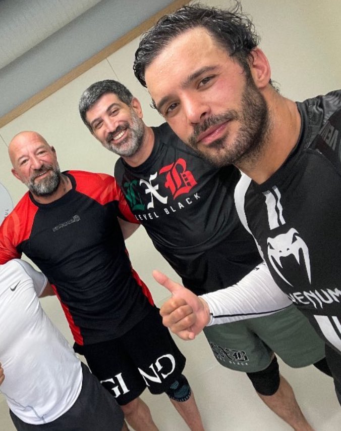 NEW 
back to Jiu jitsu

#BarışArduç