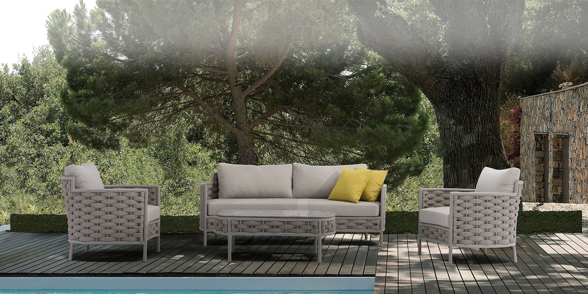 Tent Sale up to 60% off select patio furniture &amp; outdoor accessories. 4 days only starts Thursday August 8th, Vaughan location. <a href="/tentsale/">Tent Sale</a> #toronto #summer