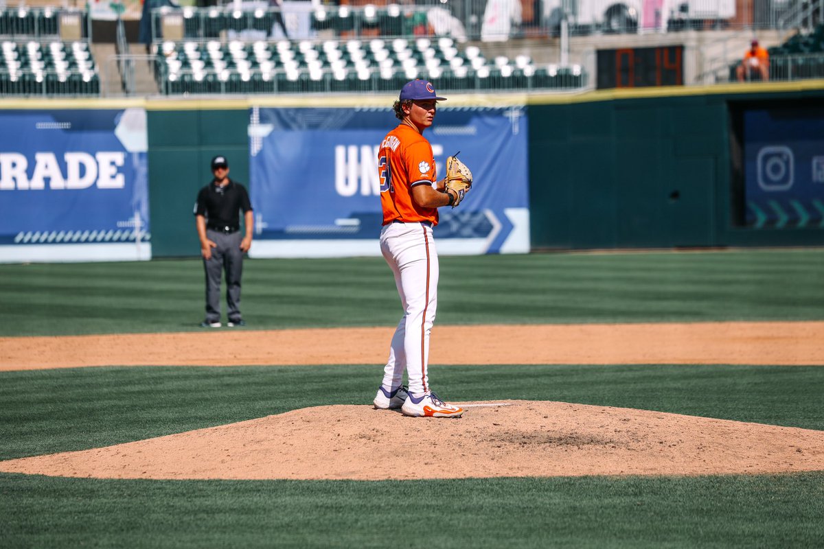 Thank you Clemson fans and <a href="/110Society/">110 Society</a> for your support this year! Go Tigers!