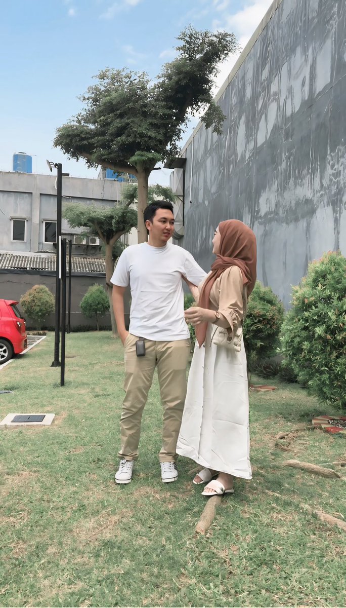 gosipin orang sama suami
lebih terpercaya🤏🏻