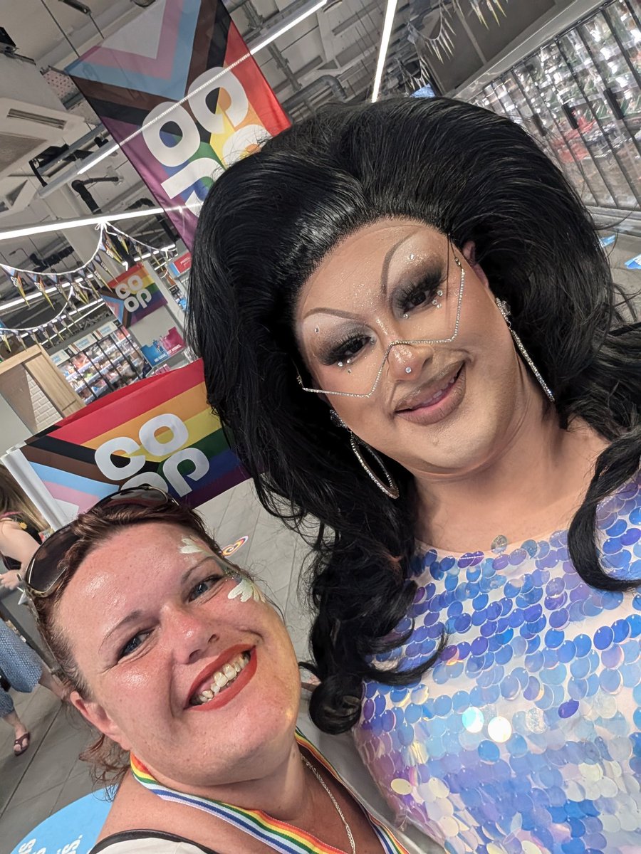 Emma Parry tweet media