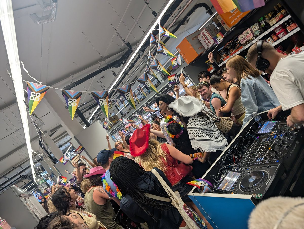 Another great pride representing <a href="/coopuk/">Co-op</a> <a href="/coopukcolleague/">Co-op Colleagues</a> 2 down 1 to go 😍🏳️‍🌈❤️🧡💛💚🩵💙💜