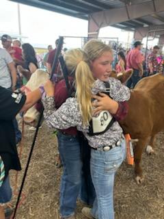 lcranch08's tweet image. Pottawatomie County Fair beef show came and went last night.  The Perry girls had a wonderful night.  Reserve Hereford Heifer, 3rd overall simmential steer, champion AOB steer, reserve and 4th overall intermediate beef showman.  Lots of blood, sweat and tears and emotions.