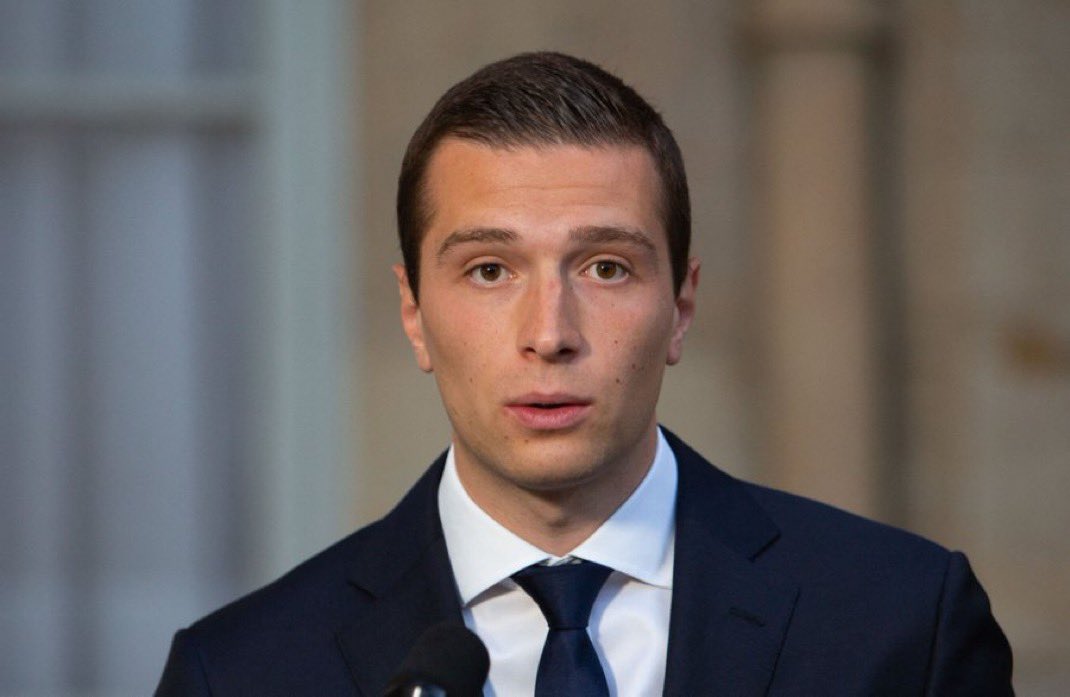 xxxx_Neo_xxxx's tweet image. Punaise, je ne sais pas vous, mais ne plus voir leurs tronches depuis 10 jours, ça c'est de vraies vacances !